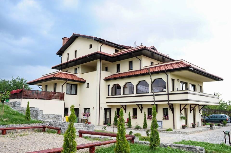 Pensiunea Amurg Mesesenii de Sus Exterior photo